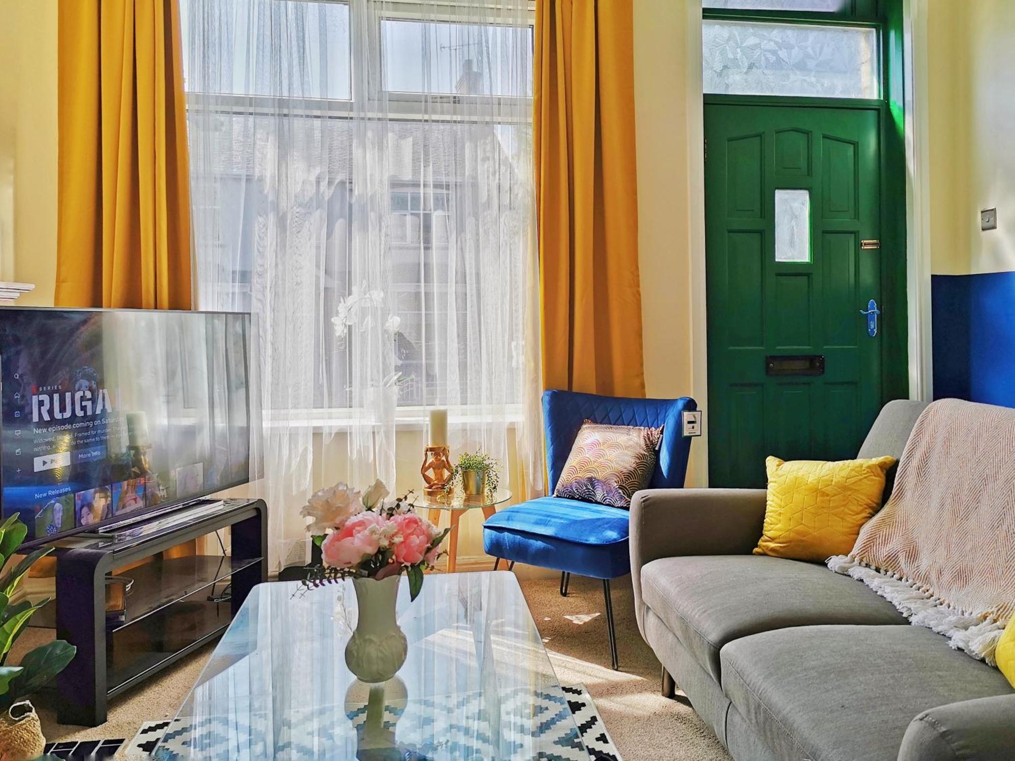 Summer Lane House-3 Bedrooms-Close To M1-Longer Stay-Free Parking บาร์นสลีย์ ภายนอก รูปภาพ