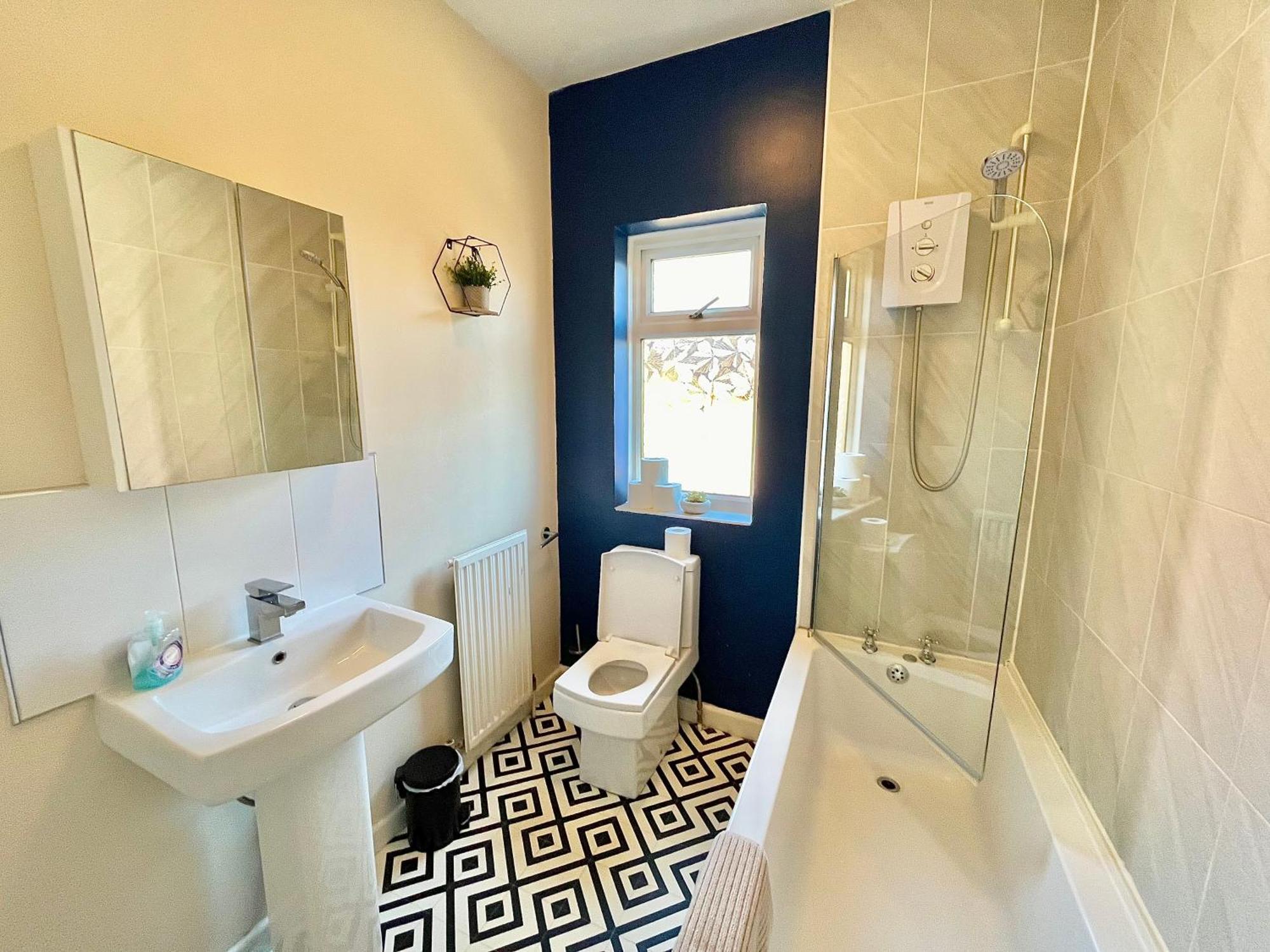 Summer Lane House-3 Bedrooms-Close To M1-Longer Stay-Free Parking บาร์นสลีย์ ภายนอก รูปภาพ